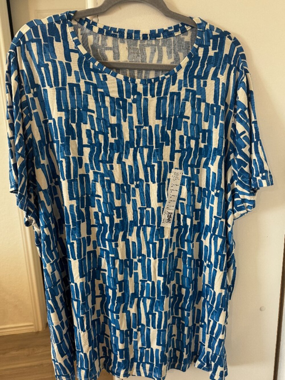 Nine West Women's Plus Size Super Soft Crewneck Tee NWT